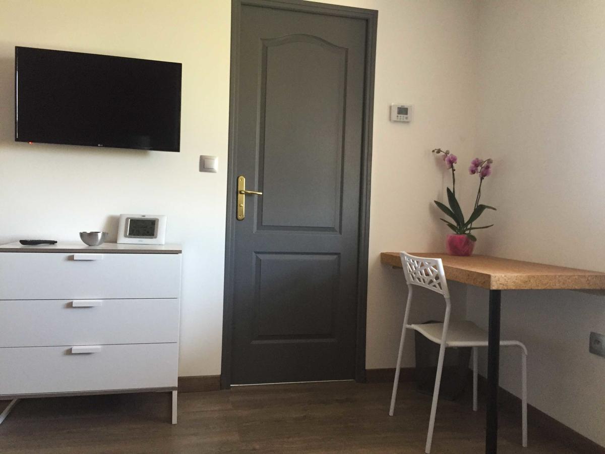 La Ferme Du Bonheur Bed & Breakfast Arbigny Eksteriør bilde